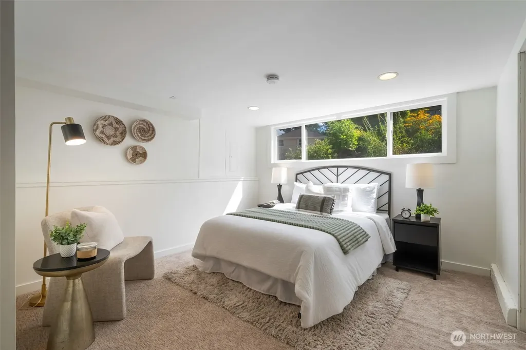 3726 NE 165th Street Lake Forest Park WA 98155