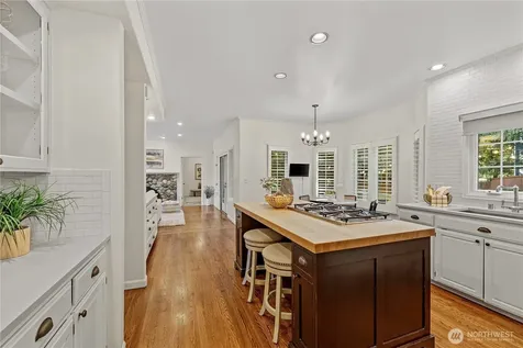 23837 SE 45th Street Sammamish WA 98029