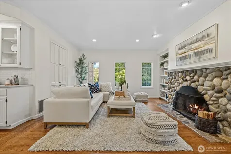 23837 SE 45th Street Sammamish WA 98029