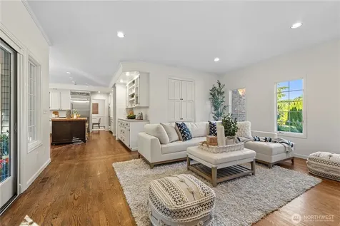 23837 SE 45th Street Sammamish WA 98029