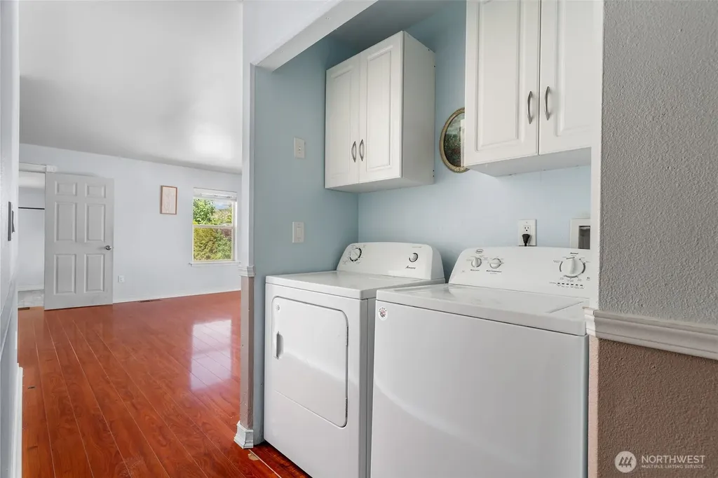 604 Bramble Avenue Omak WA 98841