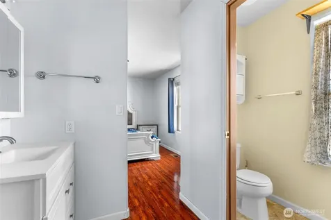 604 Bramble Avenue Omak WA 98841