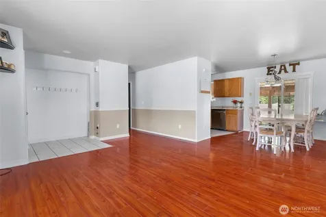 604 Bramble Avenue Omak WA 98841