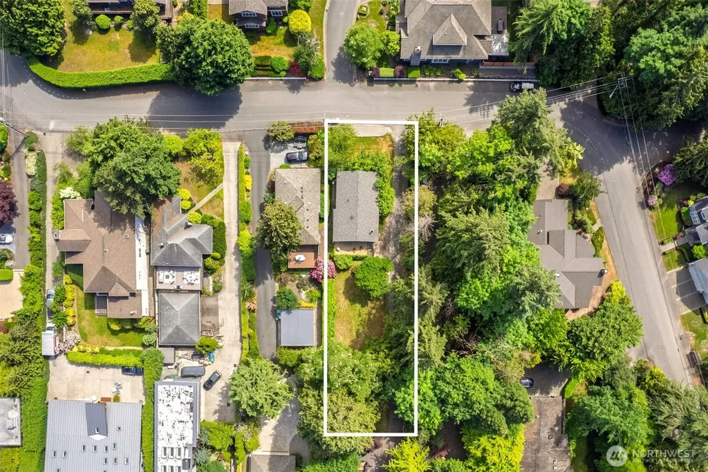 9412 SE 33rd Street Mercer Island WA 98040