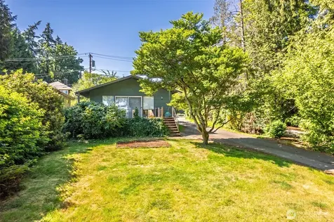 9412 SE 33rd Street Mercer Island WA 98040