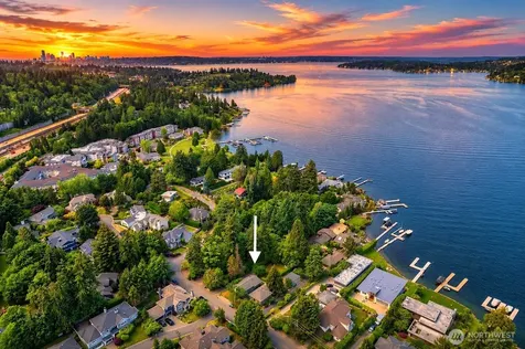 9412 SE 33rd Street Mercer Island WA 98040