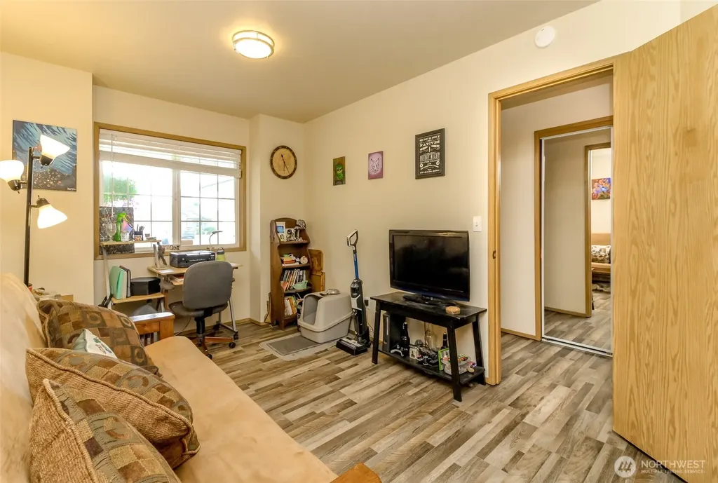 11002 72nd Avenue E Puyallup WA 98373