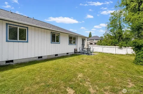 11002 72nd Avenue E Puyallup WA 98373