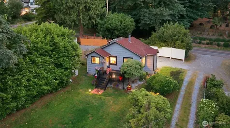 26420 Lake Fenwick Road S Kent WA 98032