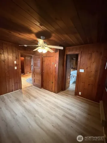 26420 Lake Fenwick Road S Kent WA 98032
