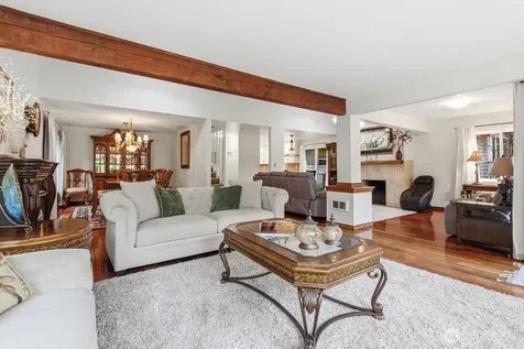 26420 Lake Fenwick Road S Kent WA 98032