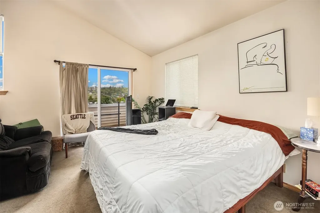 816 N 38th Street Seattle WA 98103