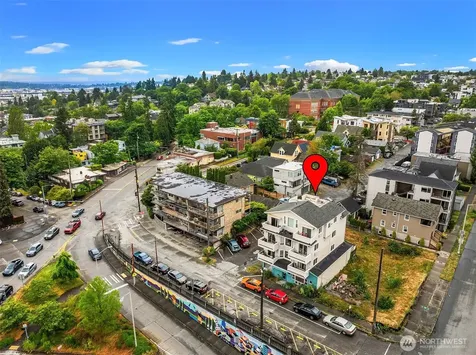 816 N 38th Street Seattle WA 98103