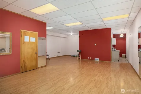 816 N 38th Street Seattle WA 98103
