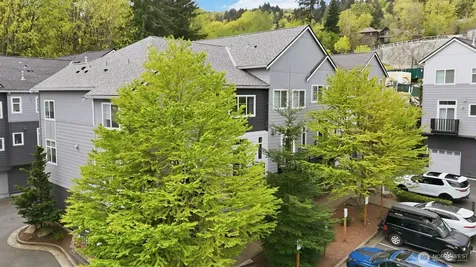 2225 NW Moraine Place Issaquah WA 98027