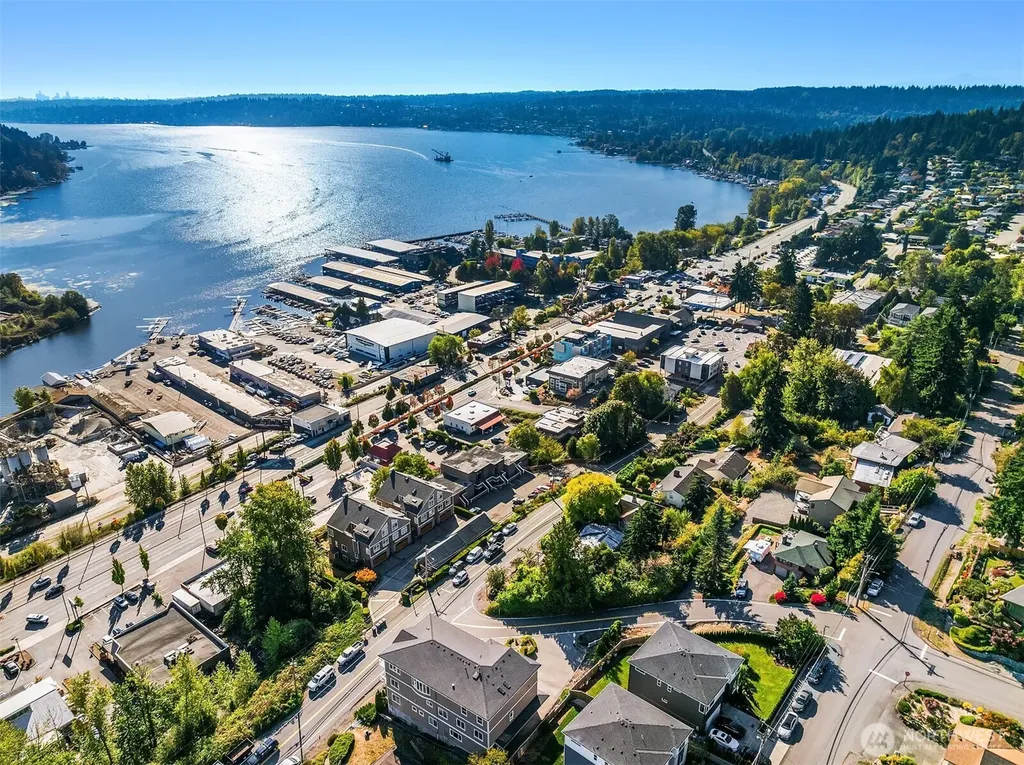6404 NE 181st Street Kenmore WA 98028