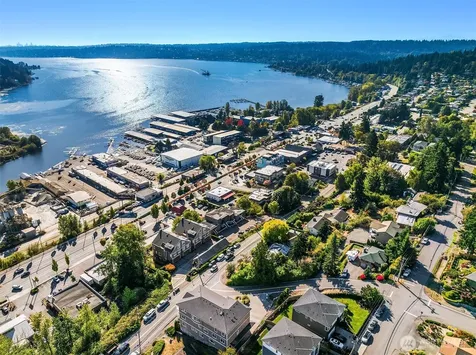 6404 NE 181st Street Kenmore WA 98028