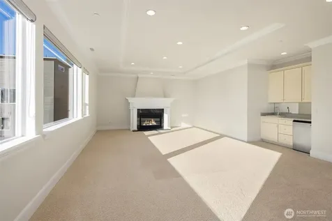 6404 NE 181st Street Kenmore WA 98028