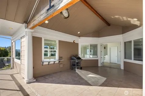 6404 NE 181st Street Kenmore WA 98028