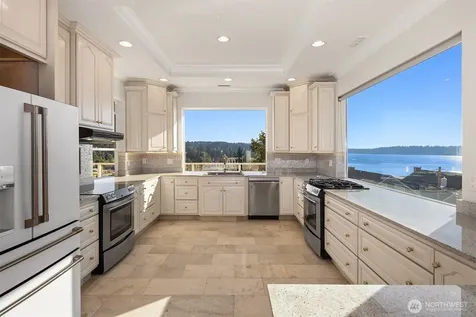6404 NE 181st Street Kenmore WA 98028