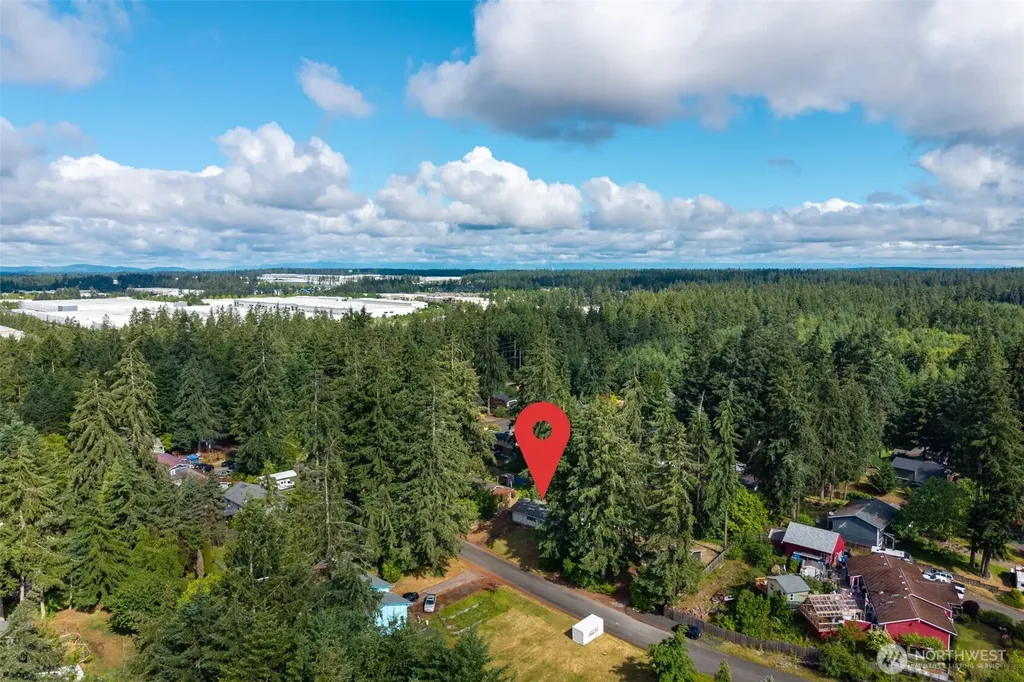9538 Helen Avenue NE Olympia WA 98516