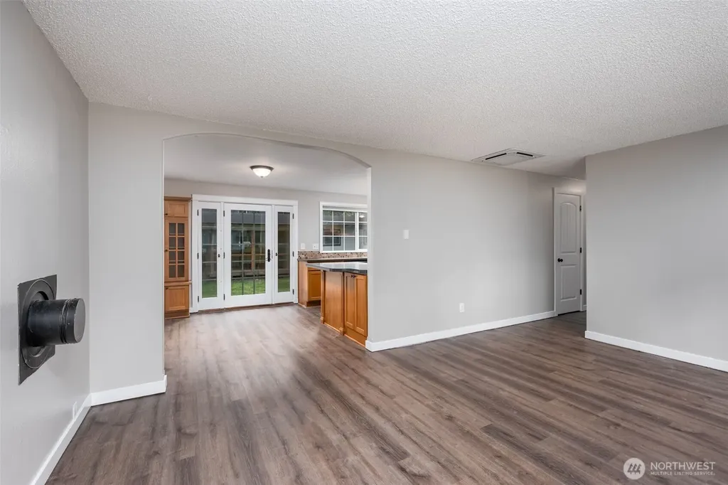 9538 Helen Avenue NE Olympia WA 98516