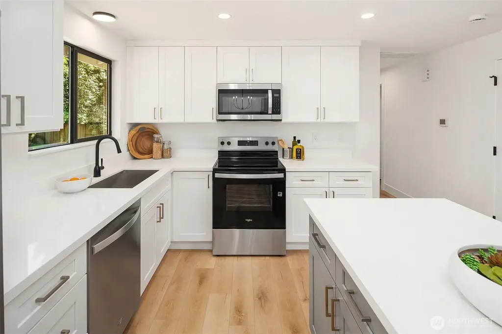 14434 83rd Place NE Kirkland WA 98034
