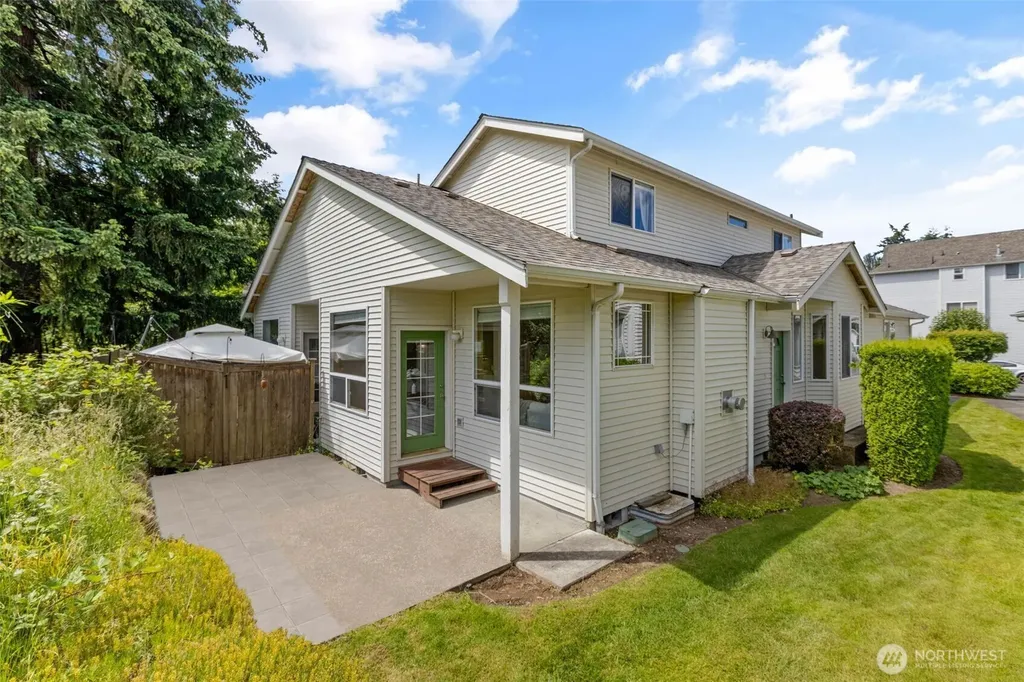 12421 63rd Avenue E Puyallup WA 98373