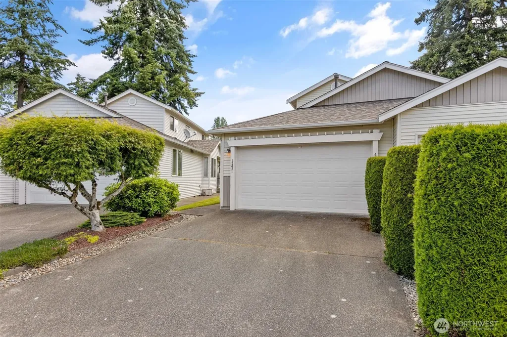 12421 63rd Avenue E Puyallup WA 98373