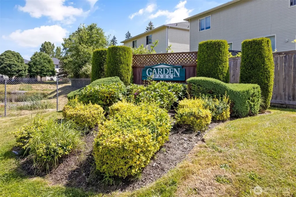 12421 63rd Avenue E Puyallup WA 98373