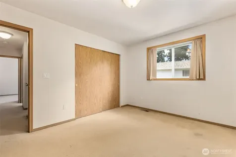 12421 63rd Avenue E Puyallup WA 98373