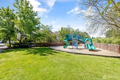 12421 63rd Avenue E Puyallup WA 98373