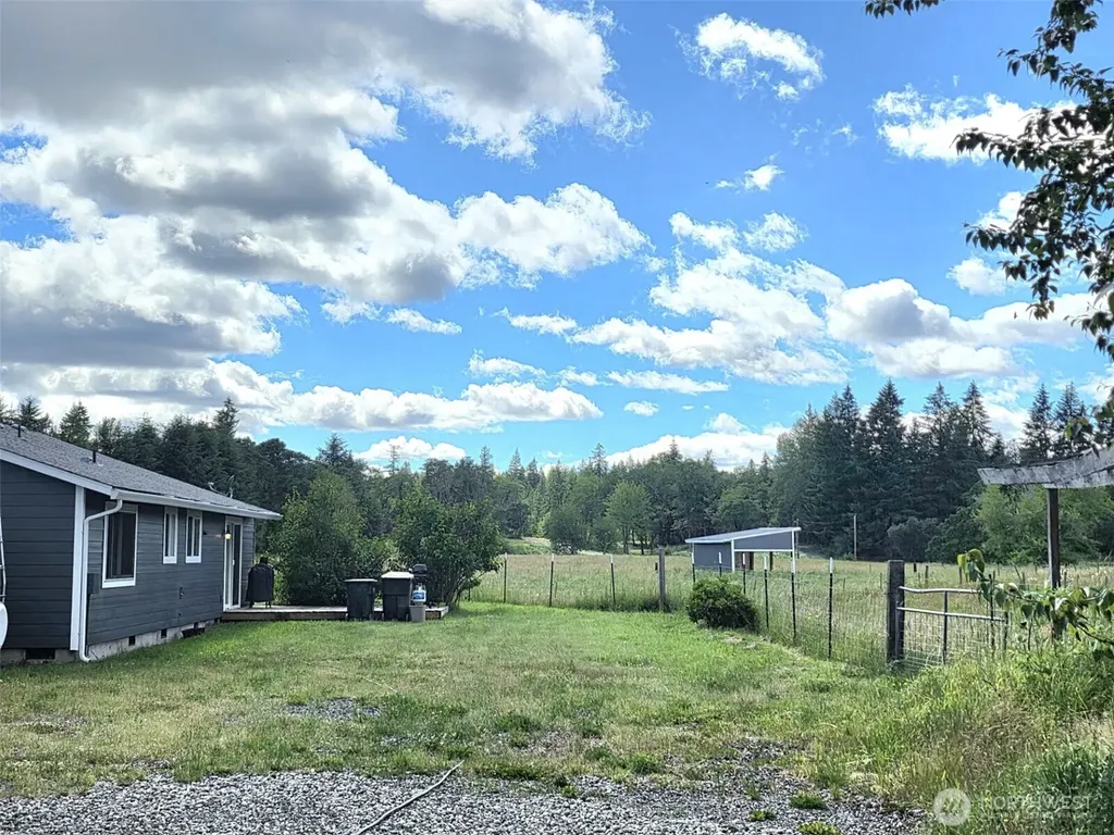 11916 Fillman Road SE Rainier WA 98576
