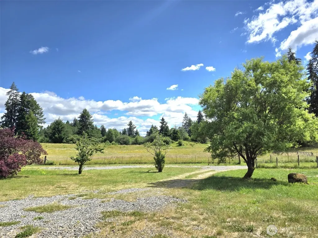 11916 Fillman Road SE Rainier WA 98576