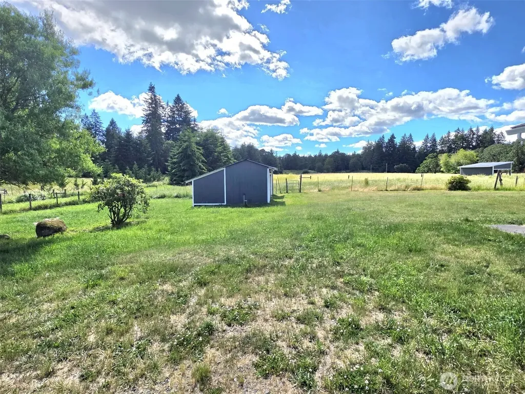 11916 Fillman Road SE Rainier WA 98576