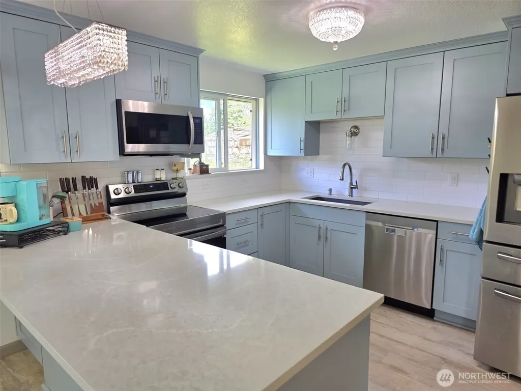 11916 Fillman Road SE Rainier WA 98576