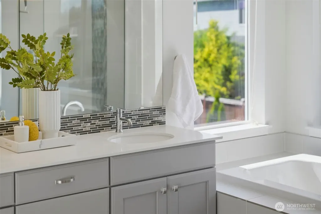 3959 Moonlight Court Gig Harbor WA 98332
