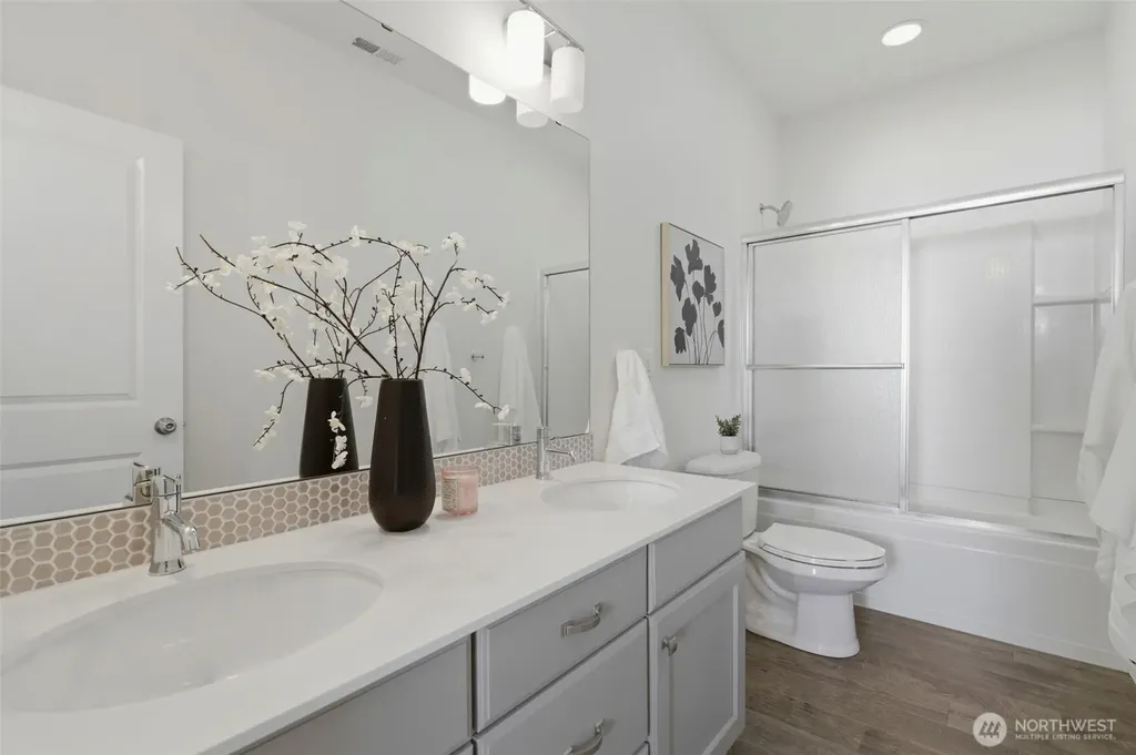 3959 Moonlight Court Gig Harbor WA 98332