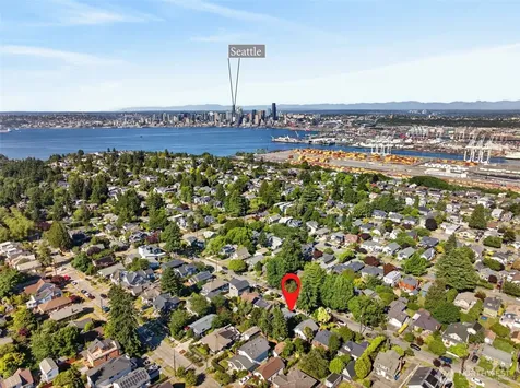 3247 40th Avenue SW Seattle WA 98116