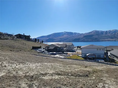 260 Apple Avenue Chelan WA 98816