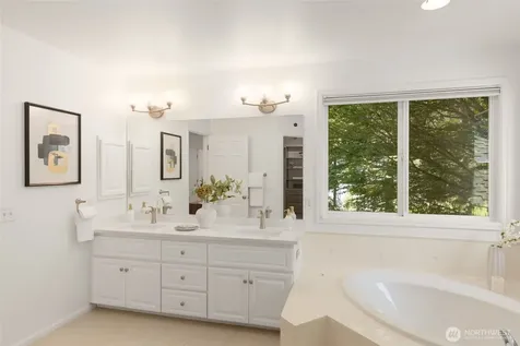 19303 Meridian Place W Bothell WA 98012
