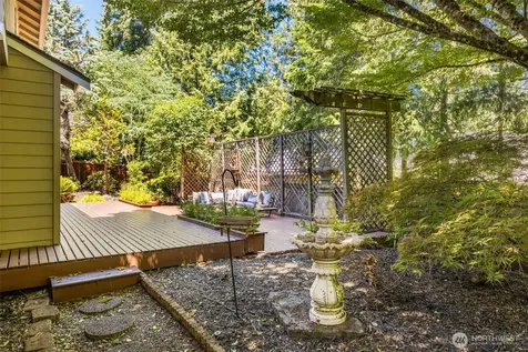 19303 Meridian Place W Bothell WA 98012
