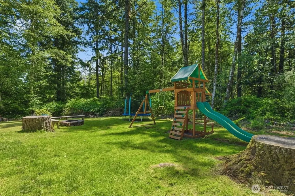 1353 Saddle Club Road SE Port Orchard WA 98366
