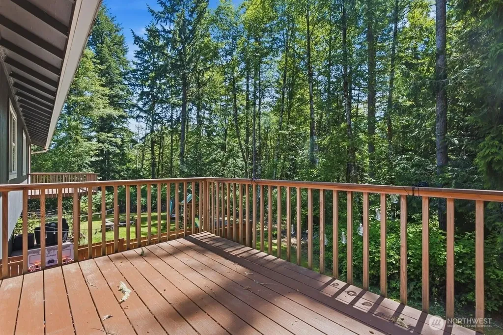 1353 Saddle Club Road SE Port Orchard WA 98366