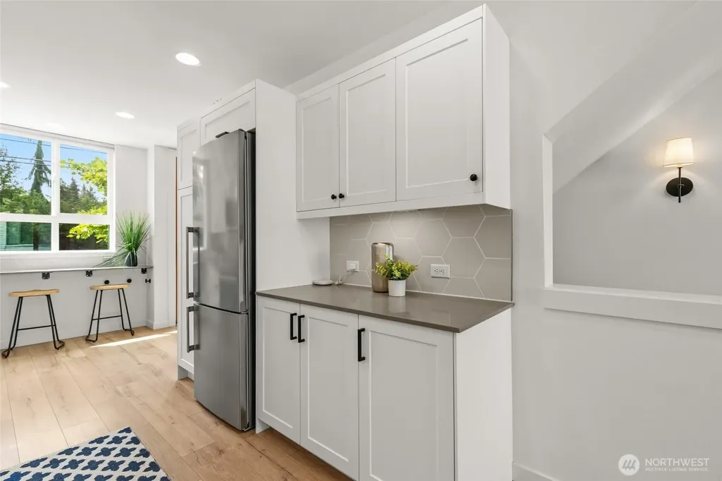 2106 NE 85th Street Seattle WA 98115