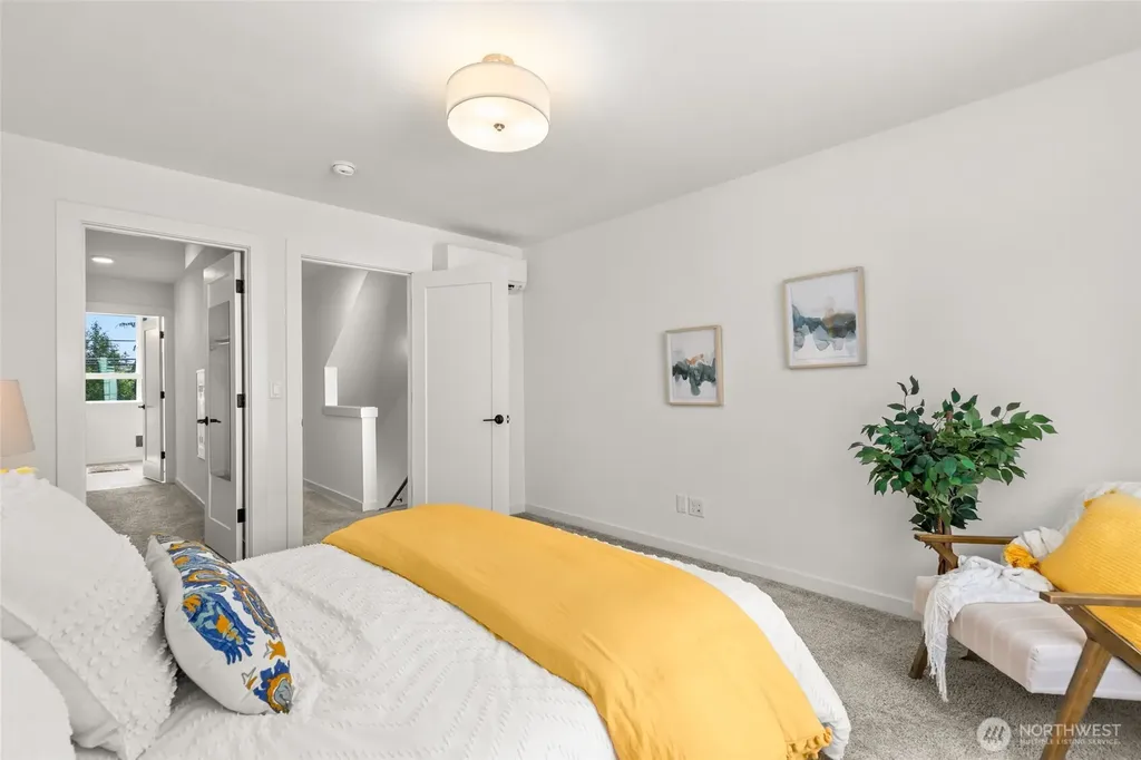 2106 NE 85th Street Seattle WA 98115