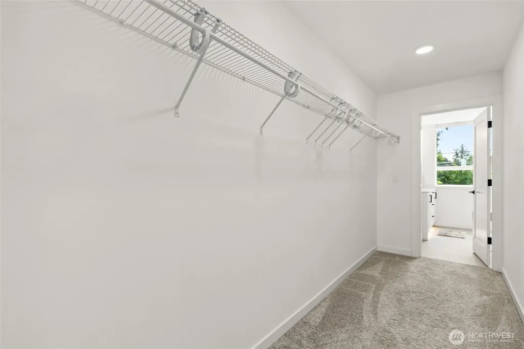 2106 NE 85th Street Seattle WA 98115