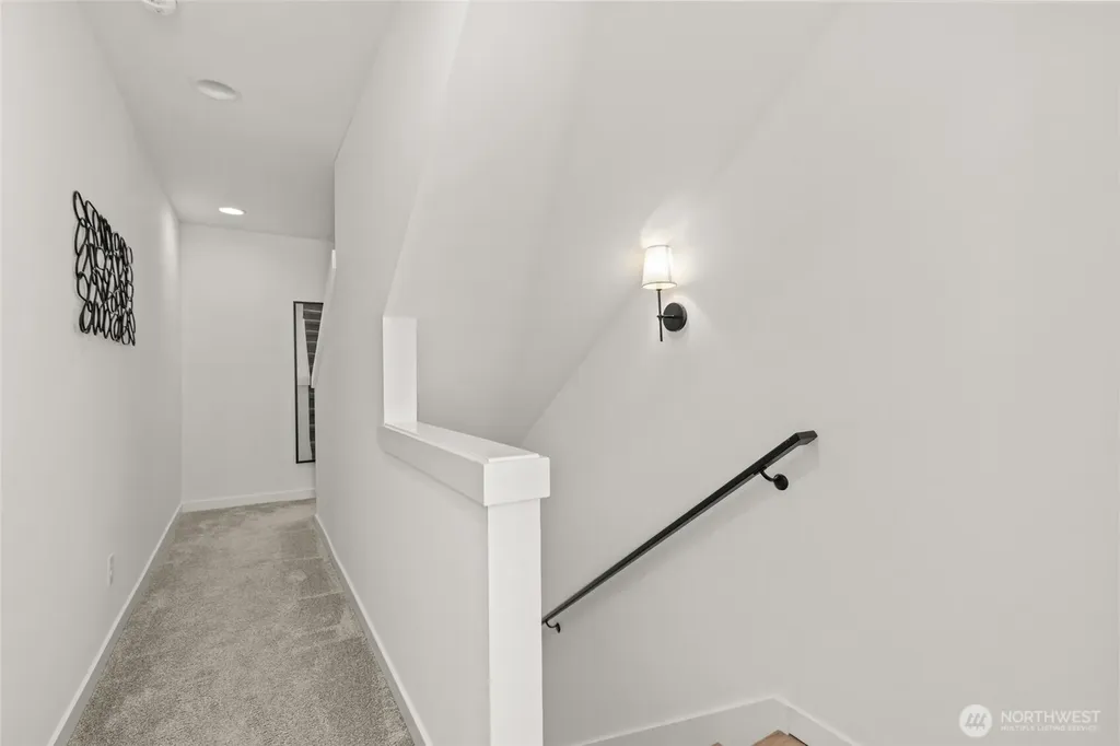2106 NE 85th Street Seattle WA 98115