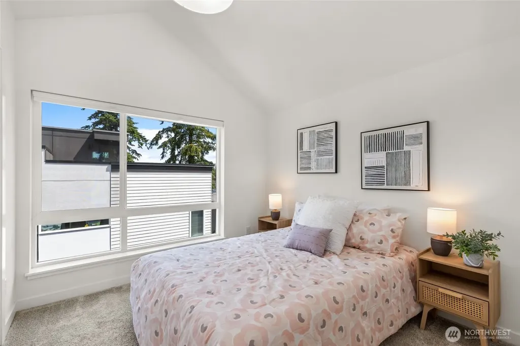 2106 NE 85th Street Seattle WA 98115