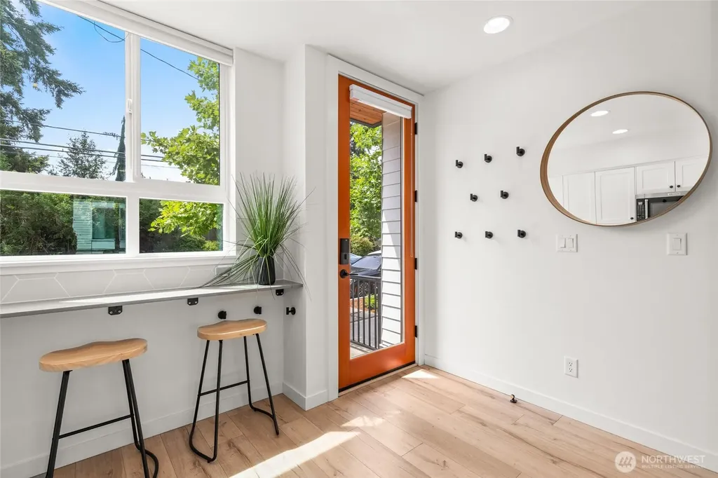2106 NE 85th Street Seattle WA 98115